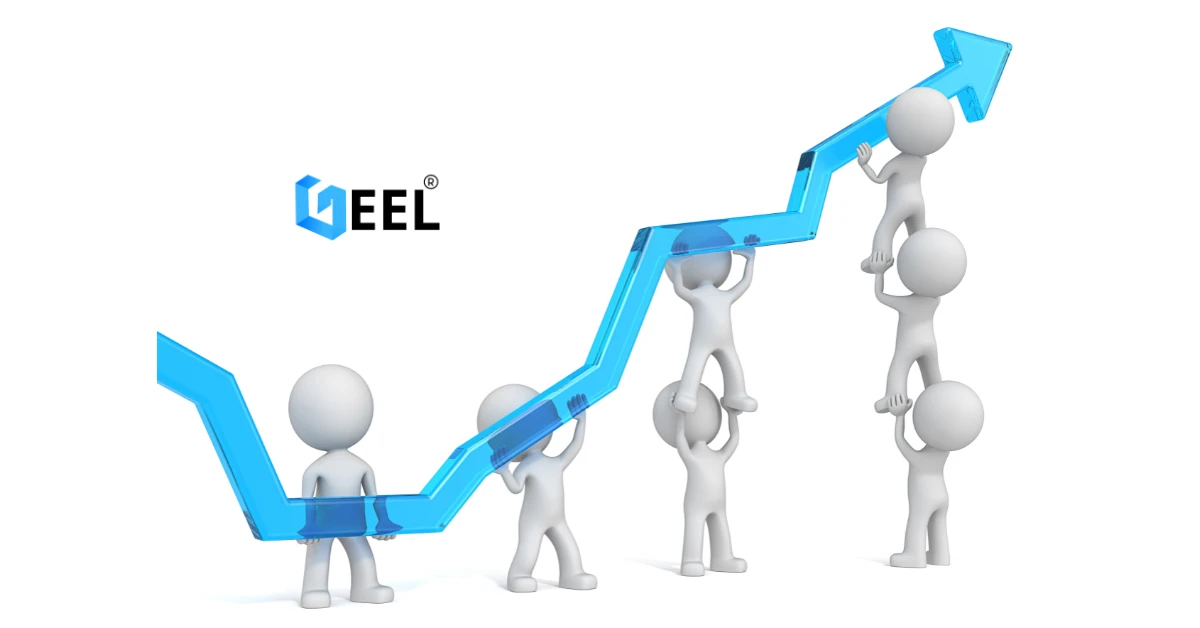 التطوير الداخلي أم الخارجي للبرمجيات